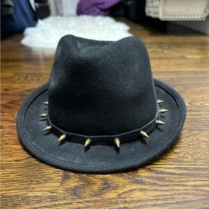 100% Wool Studded Fedora Hat in Black